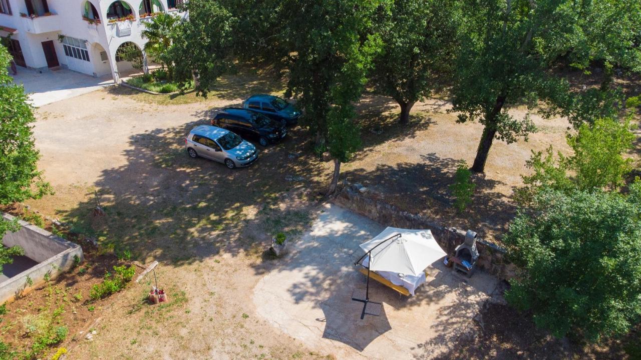 Apartman Mihael Malinska Exterior foto