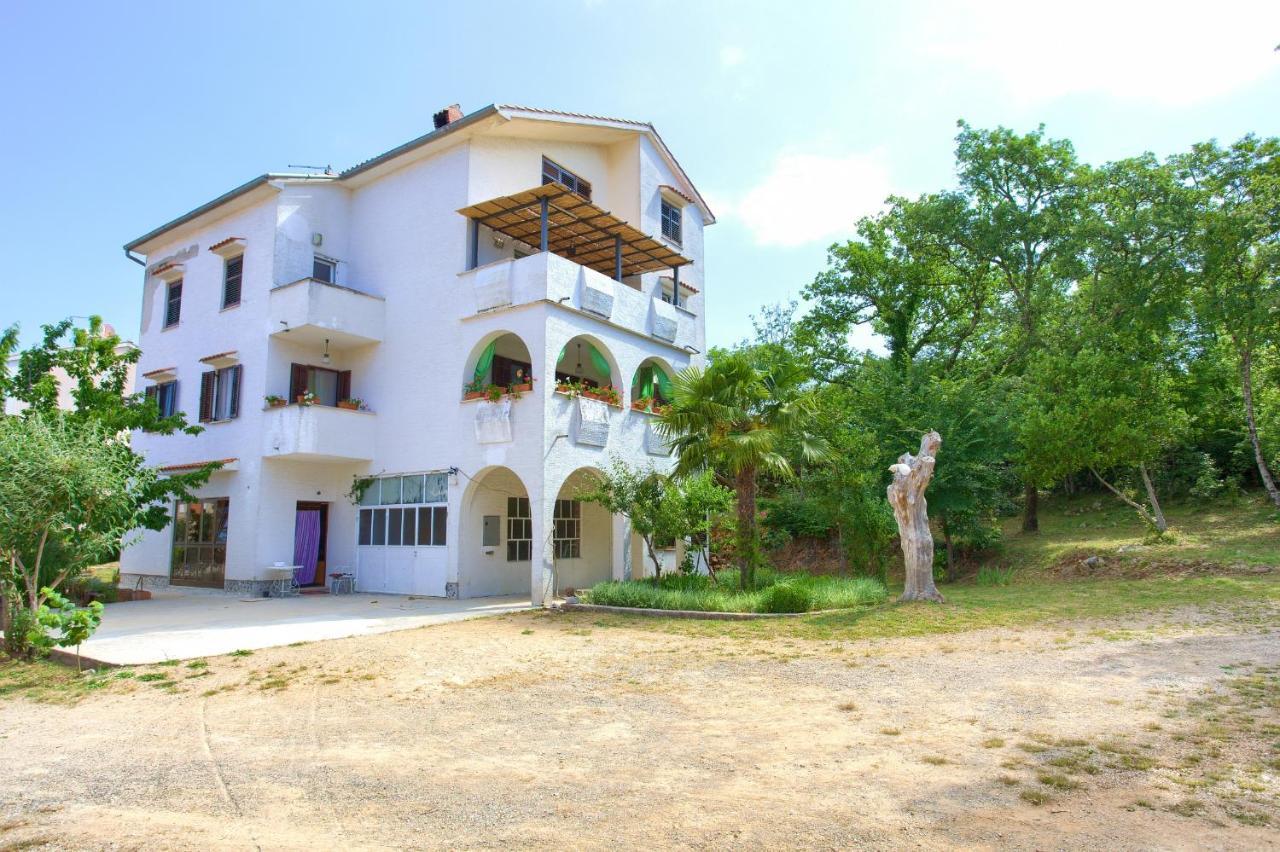 Apartman Mihael Malinska Exterior foto