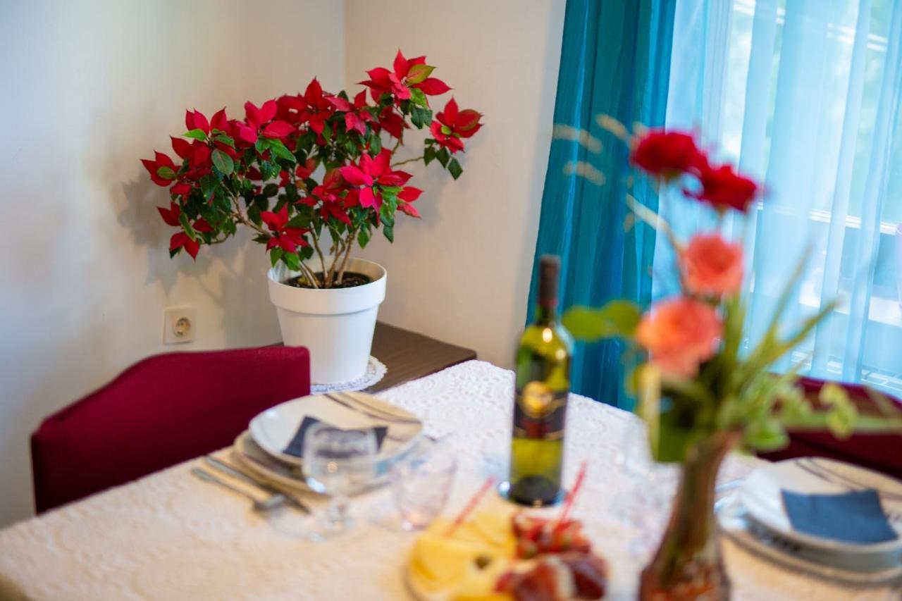 Apartman Mihael Malinska Exterior foto