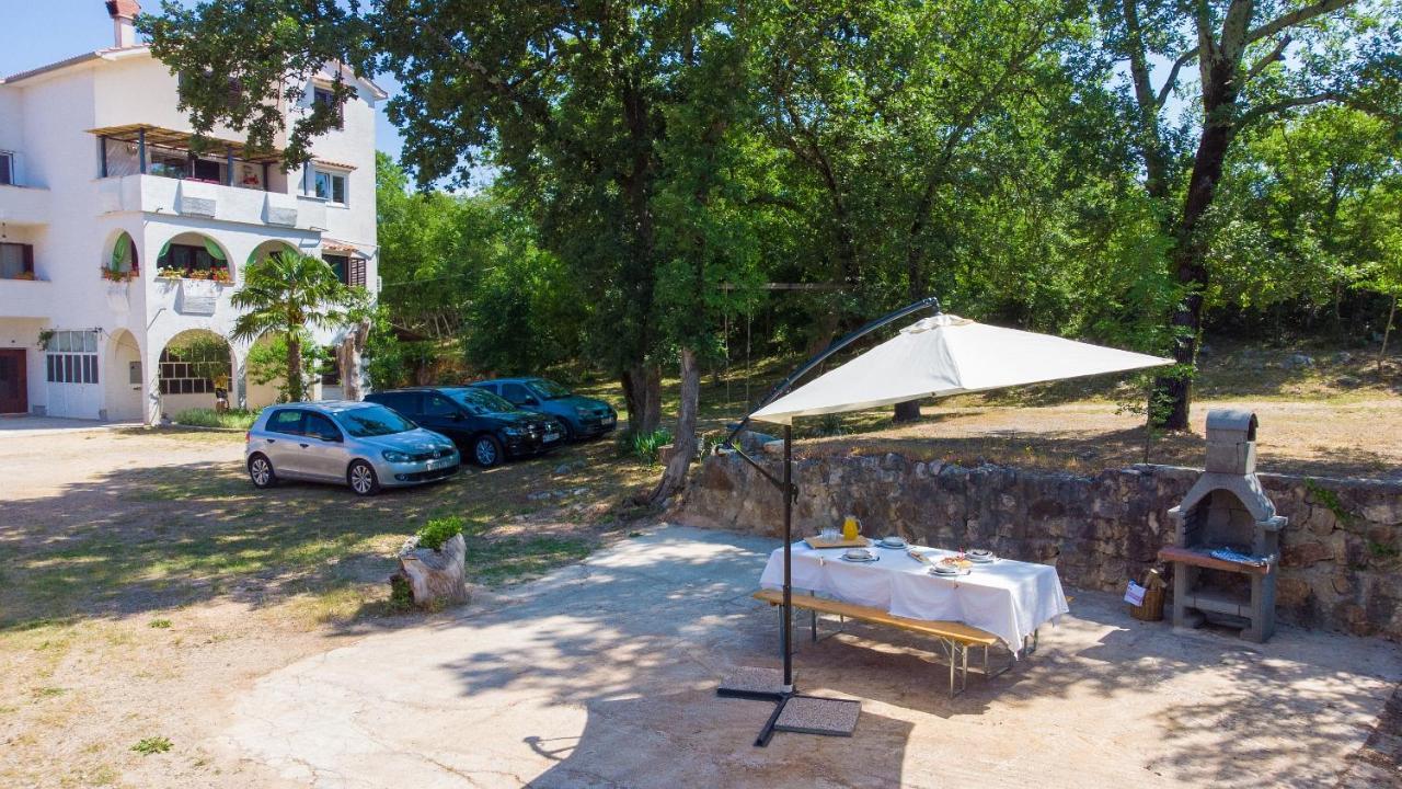 Apartman Mihael Malinska Exterior foto